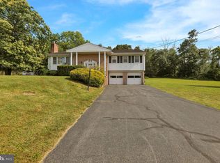 1167 Firetower Rd, Birdsboro, PA 19508