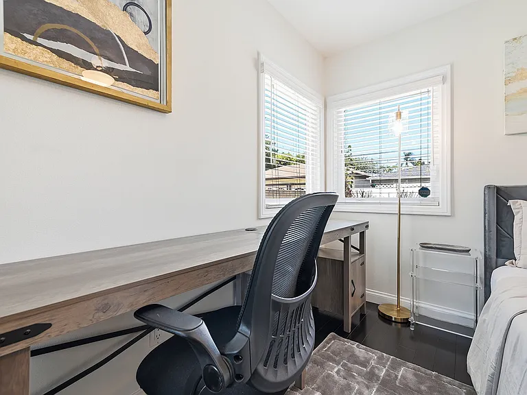4136 Tilden Ave — Photo 31