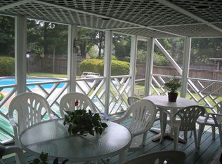 14916 Clavel St, Rockville, MD 20853