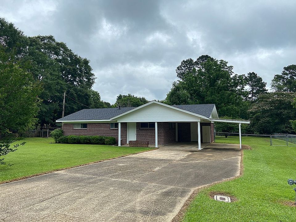 1st image of 146 Tharpe Ln