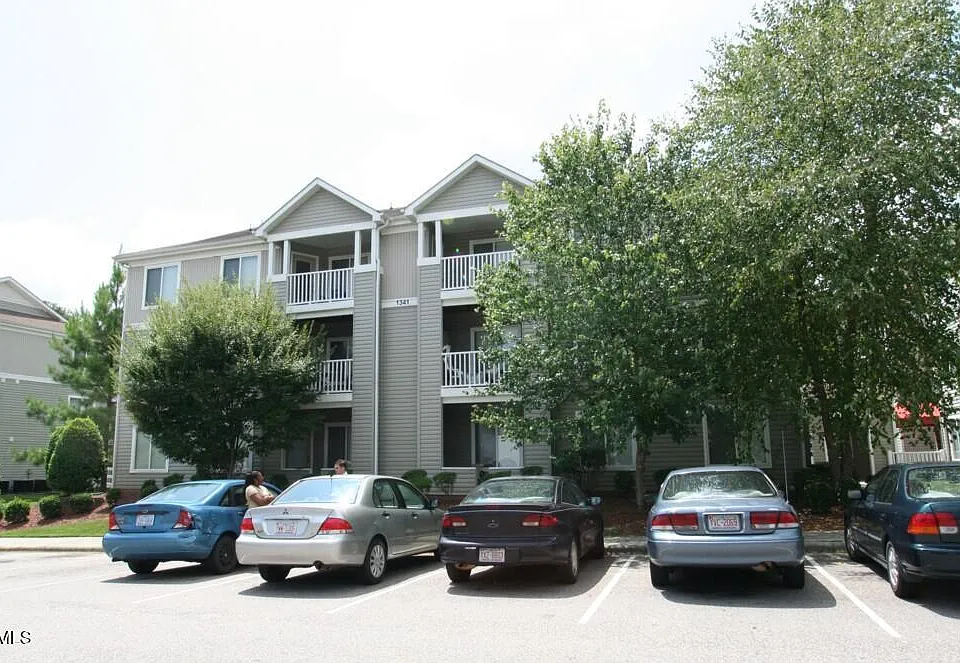 1341 Crab Orchard Dr #301