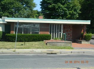 54 Winthrop St, Taunton, MA 02780