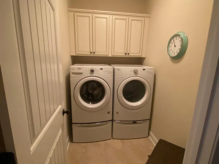 801 Mariners Cir — Photo 29