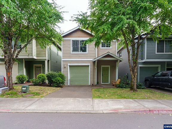 2nd image of 7969 SE Sporri Ln
