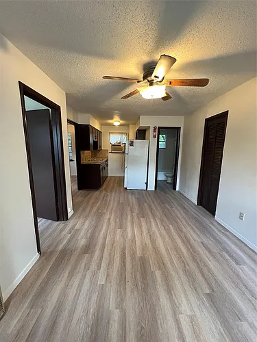 2501 Cleburne St #1 Photo 1