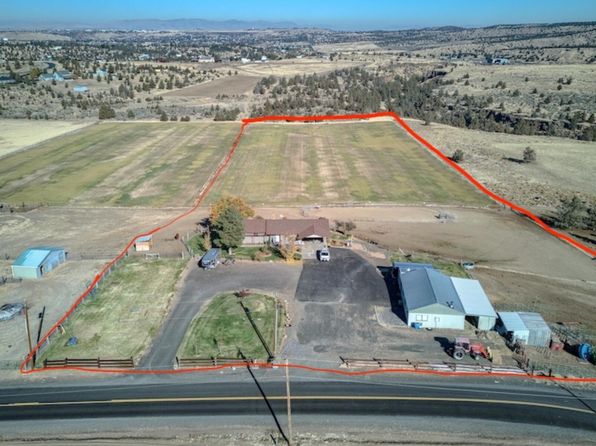 950 SE Dover Ln, Madras, OR 97741