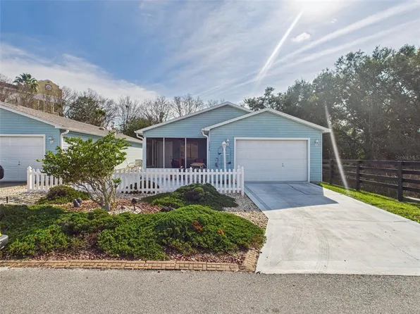 1546 Lozano Ave, The Villages, FL 32159