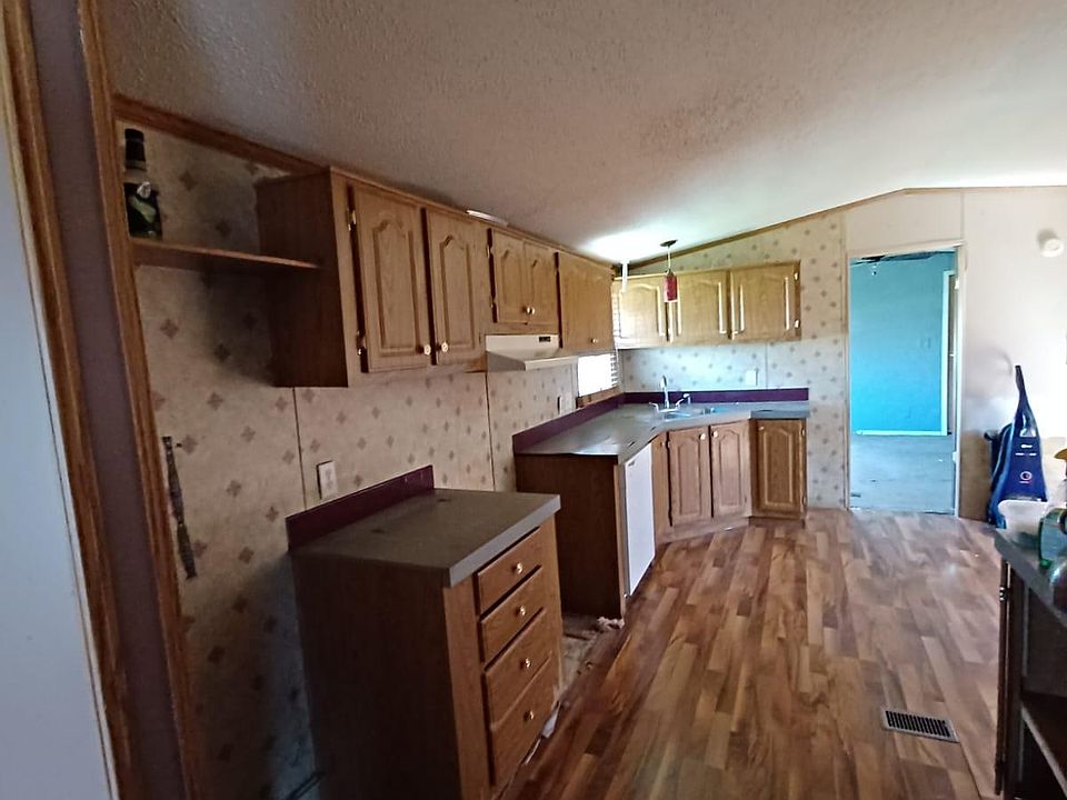 7 Pynes Dr 2, Goodfield, IL 61742 Zillow