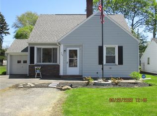 264 Cabot Rd, Rochester, NY 14626