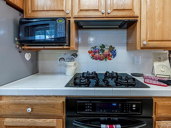 5th image of 8535 San Calvino Cir