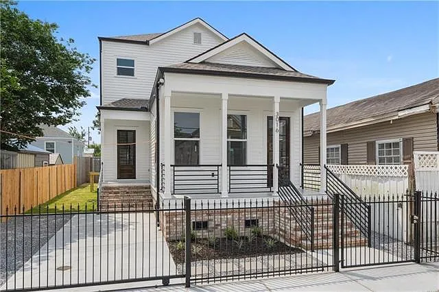 3016 S Saratoga St — Photo 18