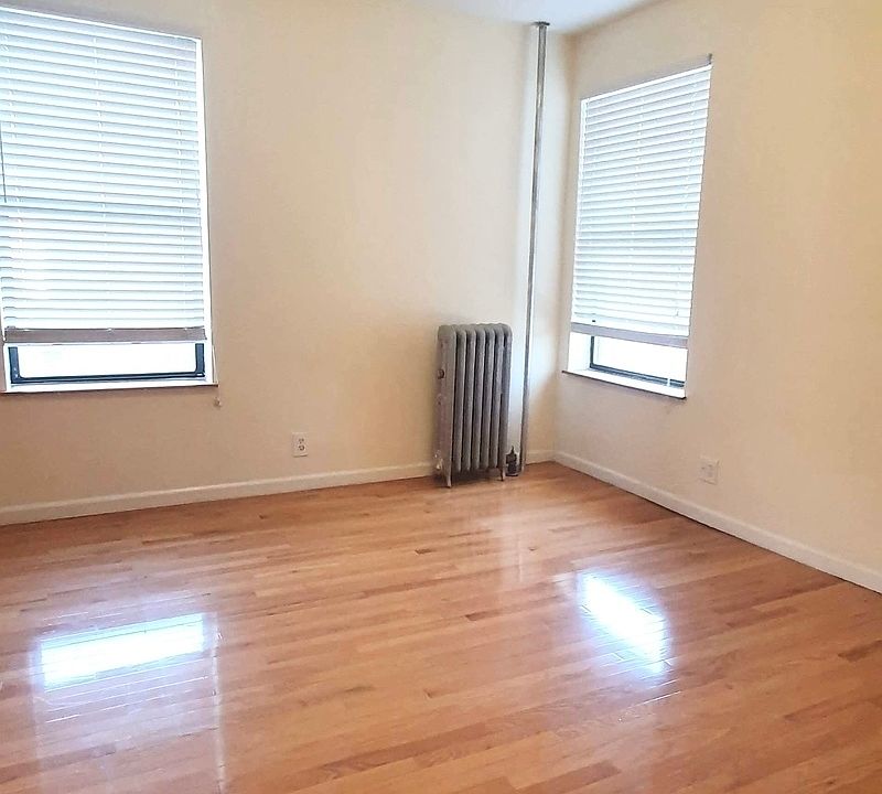 1st image of 24-05 27th St #C3