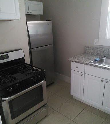 3rd image of 1914 L St APT 3