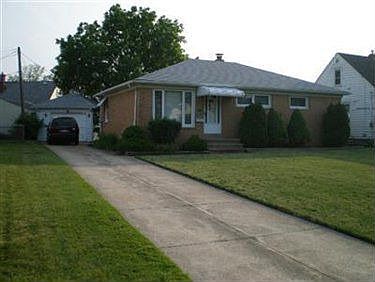 1st image of 662 Bayridge Blvd