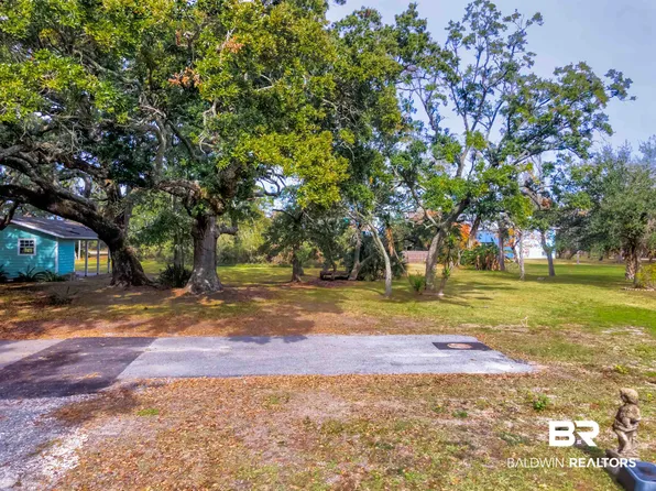 1308 Cadillac Ave, Dauphin Island, AL 36528