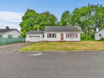 18 Grove Street, East Millinocket, ME, 04430