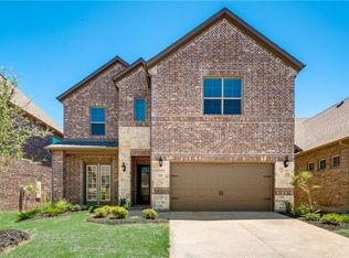 319 Hogue Ln, Wylie, TX 75098