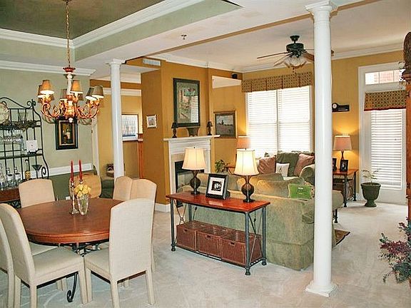 Dining Room seats 12