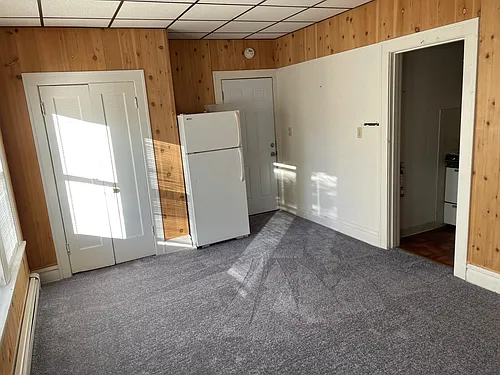 106 N Pine St #1R Photo 1