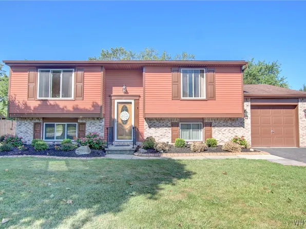 4015 Towers Pl, Hamburg, NY 14075