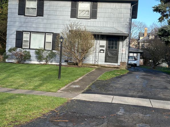 49 Oliver St #2