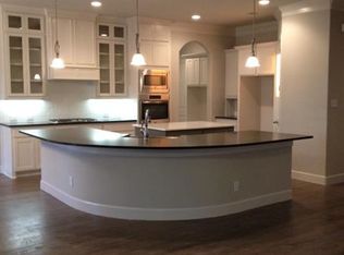 2275 Cedar Grove Dr, Cleburne, TX 76033