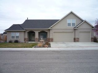 2434 E Meadowgrass, Meridian, ID 83642
