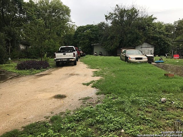 1st image of 321 Randall Ave