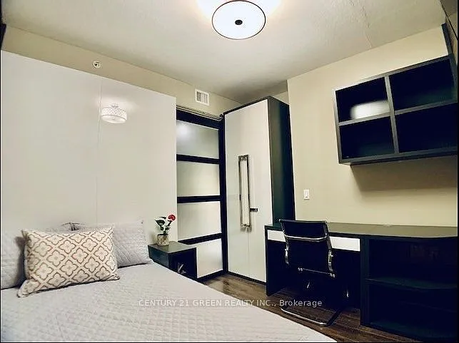 330 Phillip St #N207 — Photo 12