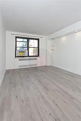 Rented by BARNES New York