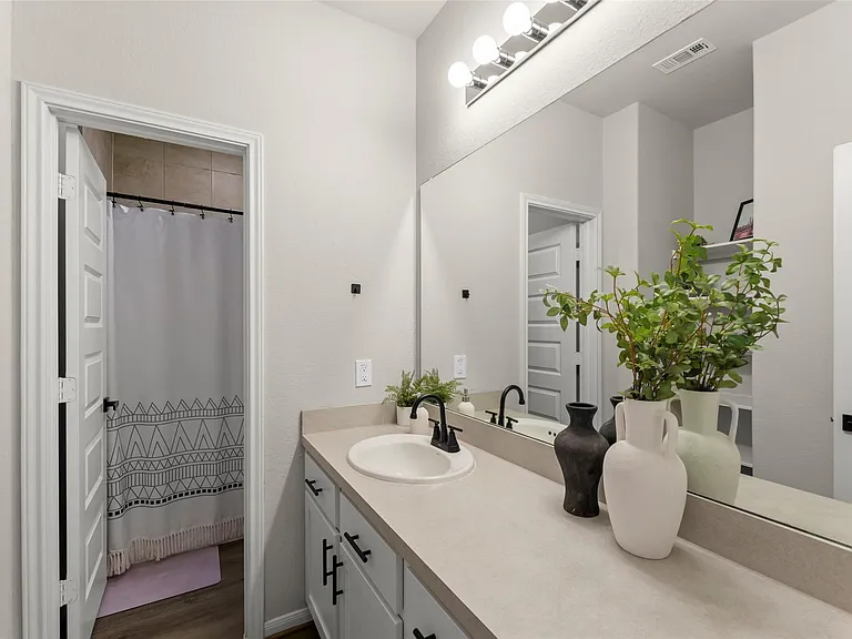 14911 Spring Forest Ln — Photo 21
