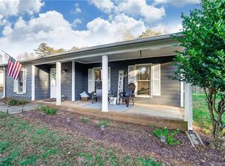 7708 Davis Rd, Mint Hill, NC 28227