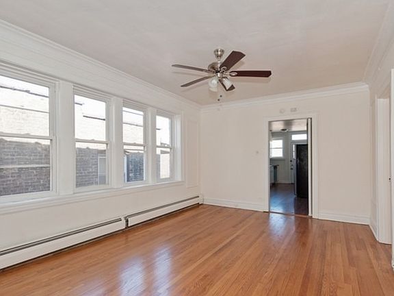 5th image of 7333 N Damen Ave APT 3