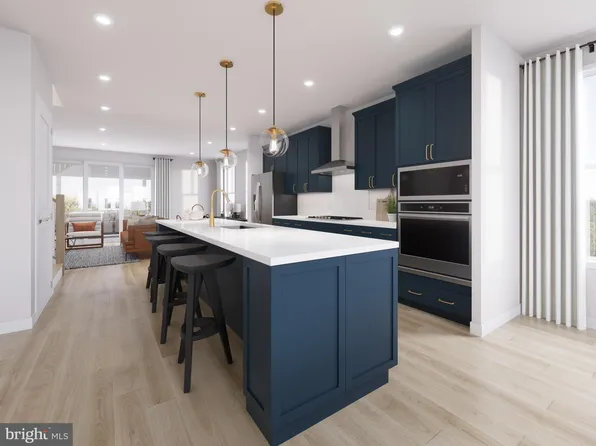 20807 Wood Quay Dr, Dulles, VA 20166