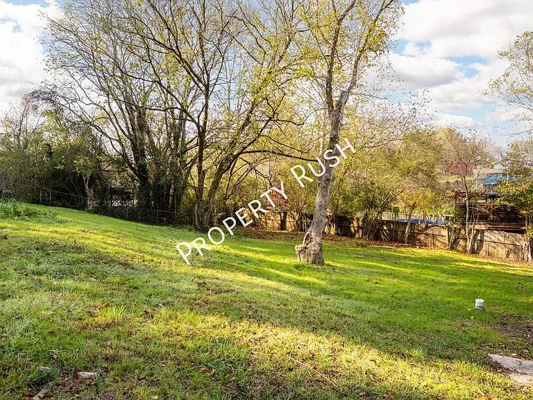 600 Corbley Rd — Photo 31