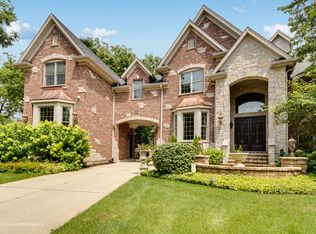616 Driftwood Ct, Naperville, IL 60540