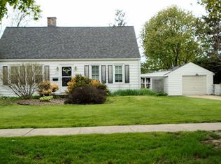 1024 N 8th St, Rochelle, IL 61068