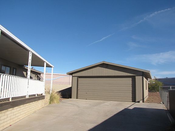 5th image of 450 Sea Venture Dr