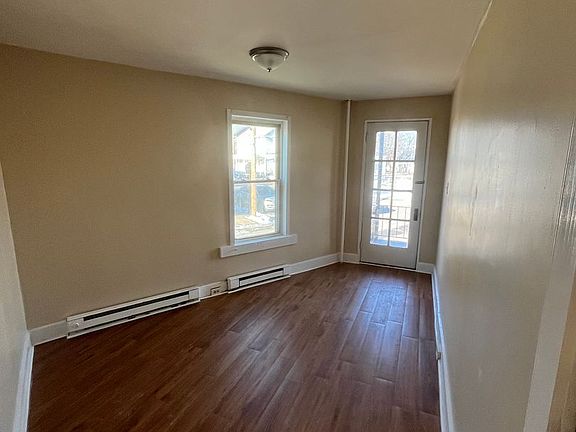 3rd image of 400-402 Mitchell Ave #400-1FSA