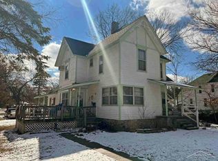 415 W State St, Corunna, MI