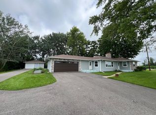 4039 E Colley Rd, Beloit, WI 53511