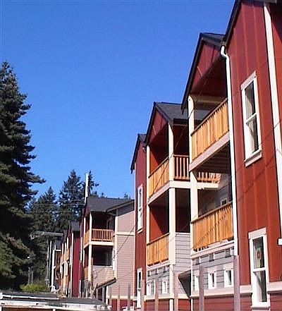 1st image of 843 N 145th Ln