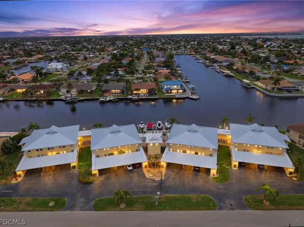 1927 SE 40th Ter APT 107, Cape Coral, FL 33904