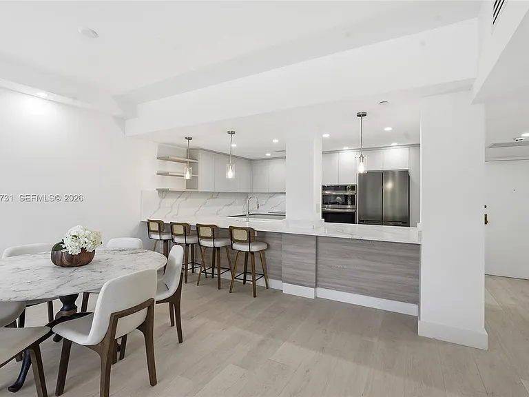 251 Crandon Blvd #202 — Photo 1