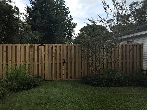 4th image of 2400 Spyglass Cir