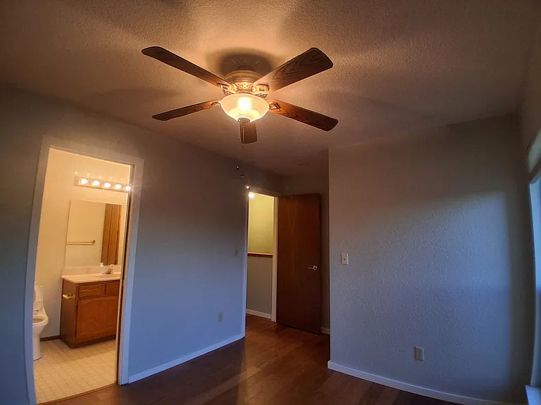 4045 Dale Rd #C — Photo 15