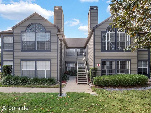 2nd image of 944 Bakewell Ct APT 202