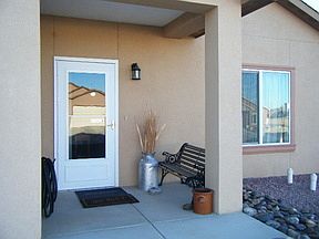 2nd image of 605 Bishop Ln