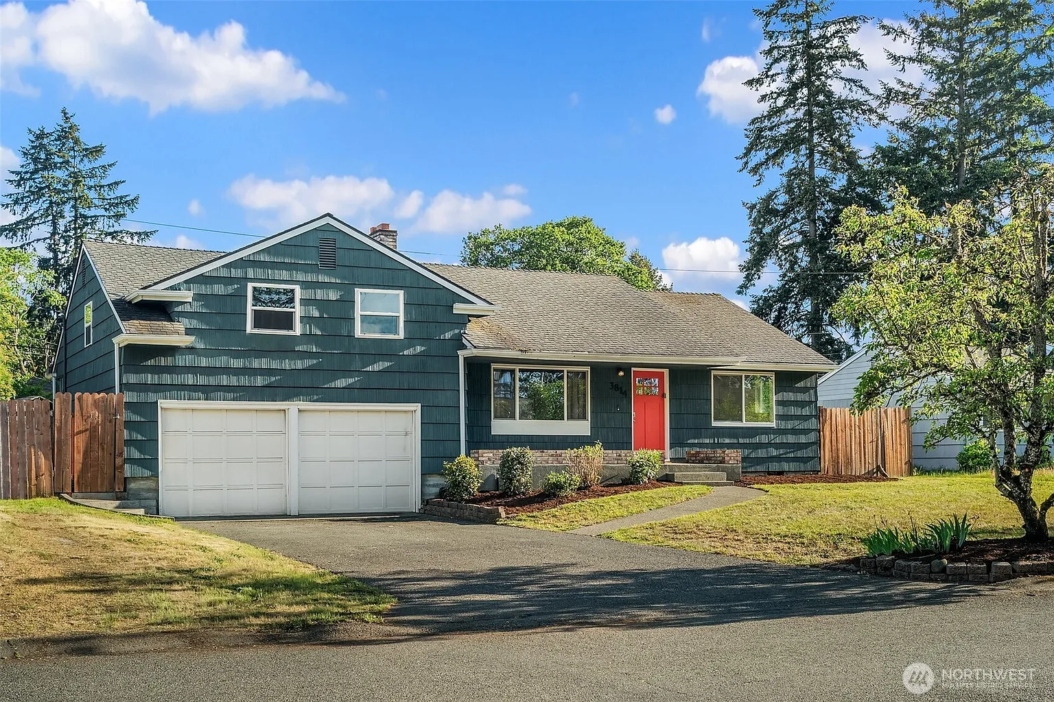 3814 101st Street SW photo 1