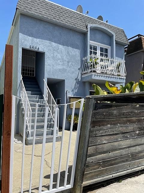 1st image of 3004 Pacific Ave APT 1